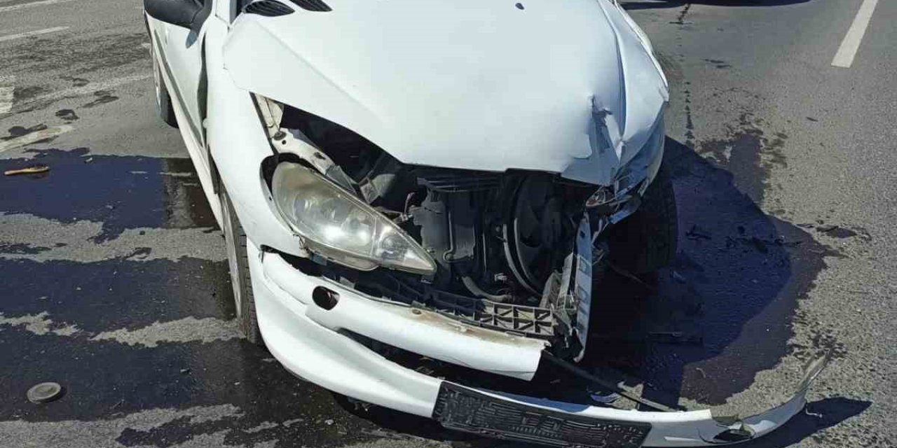 Lüleburgaz’da Trafik Kazası: 2 Yaralı