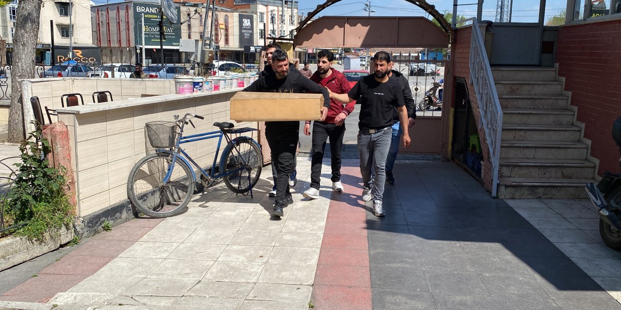 Kayıp 2 Yaşındaki Oğlunun Ölüm Haberini Alan Anne Erken Doğum Yaptı; Bebeğe Kaybettiği Yavrusunun Adını Verdi
