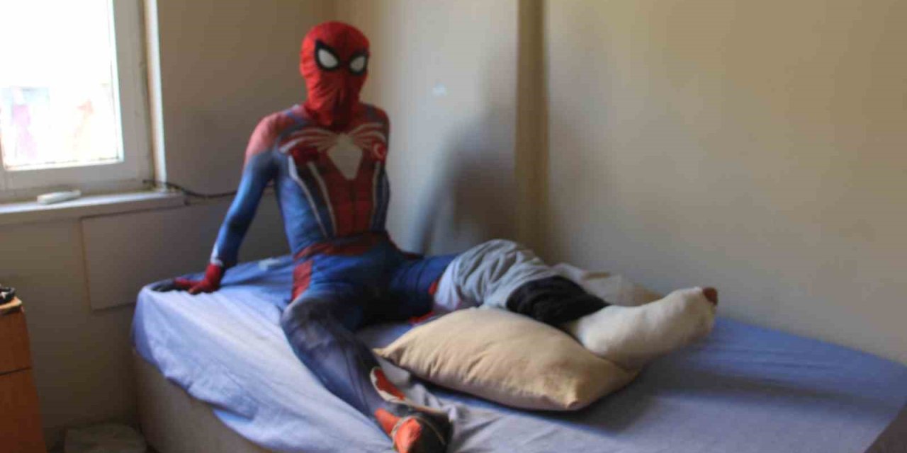 Camide Yaşanan Görüntülerle Ülke Gündemine Oturan Yerli Örümcek Adam Yaşananları Anlattı