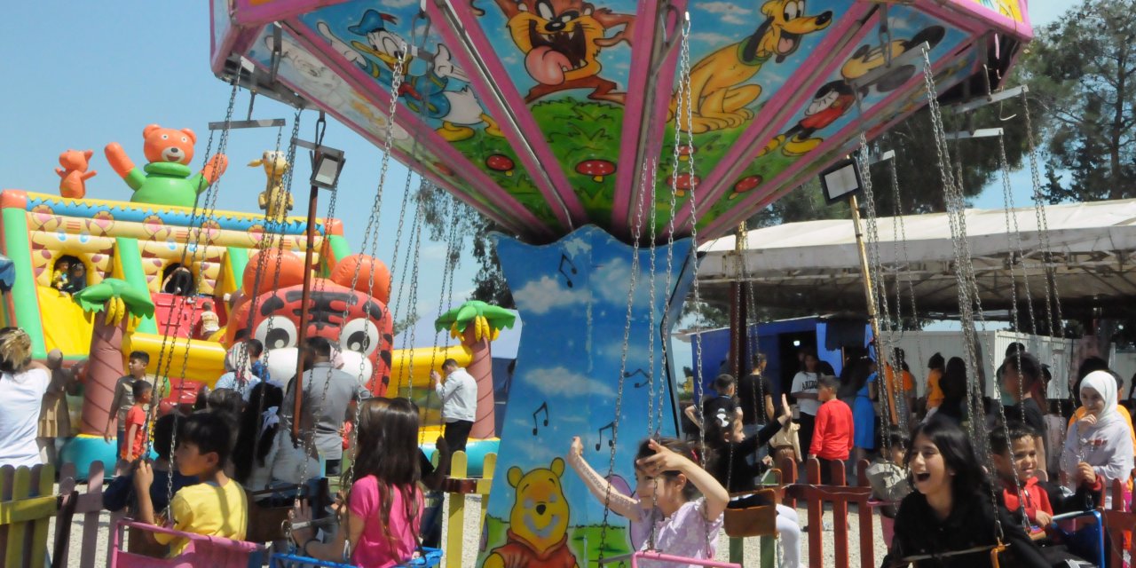 Hatay'da Depremzede Çocuklar İçin Bayram Eğlencesi Düzenlendi