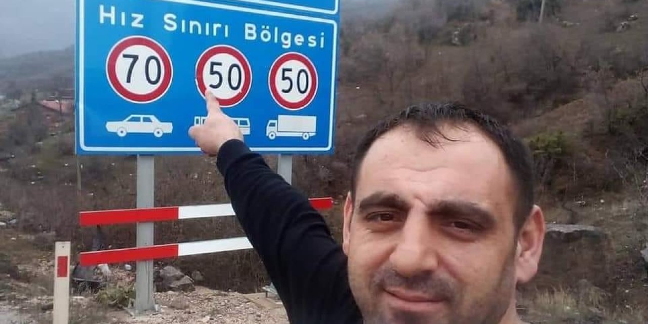 Tokat'taki Kazada Annenin Ardından Sürücü Oğul Da Öldü