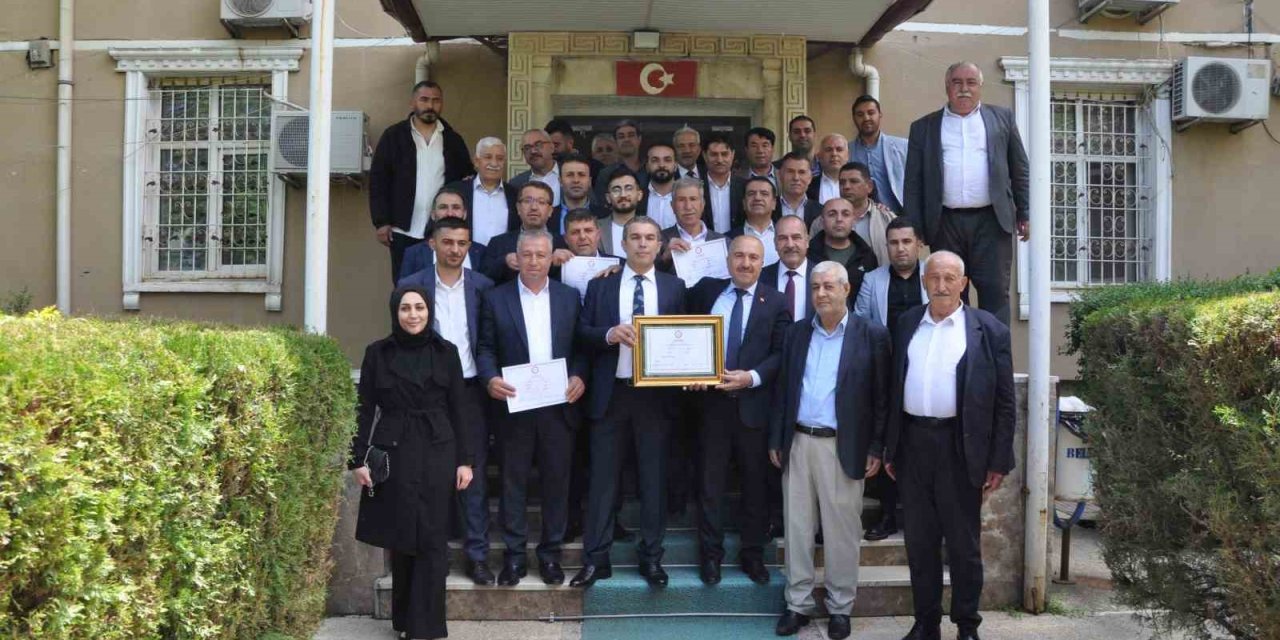 Sason’da Belediye Başkanları Mazbatalarını Alarak Göreve Başladı