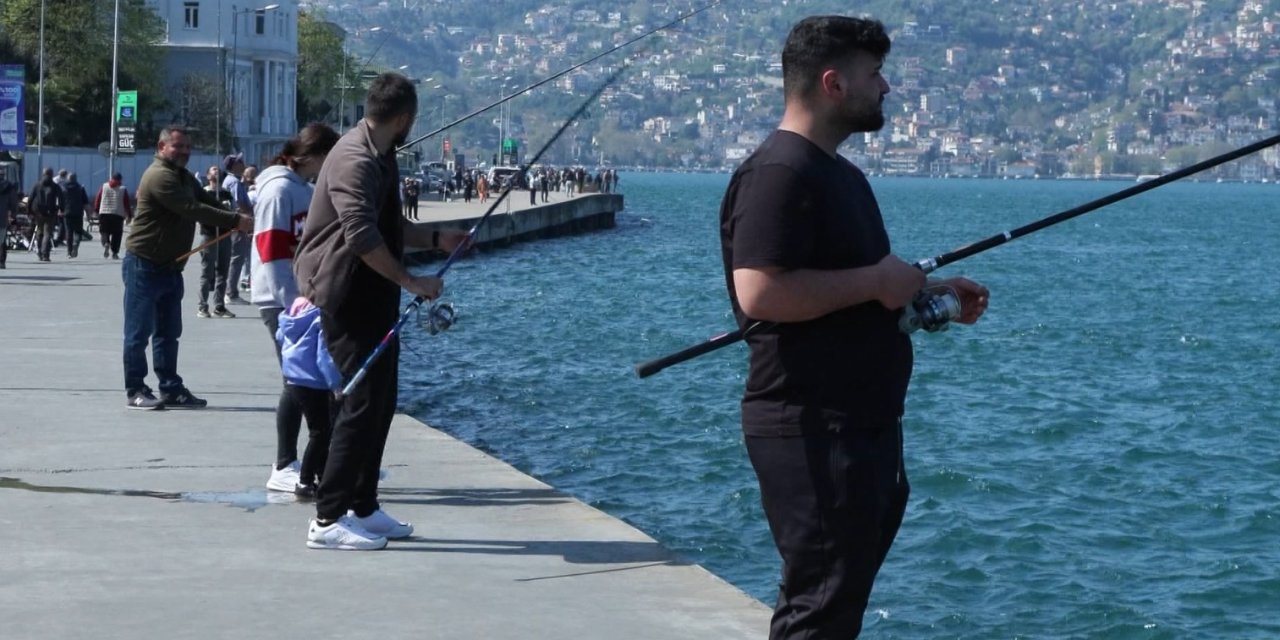 İstanbul - Bayramın Son Gününde İstanbulluların Sahil Keyfi