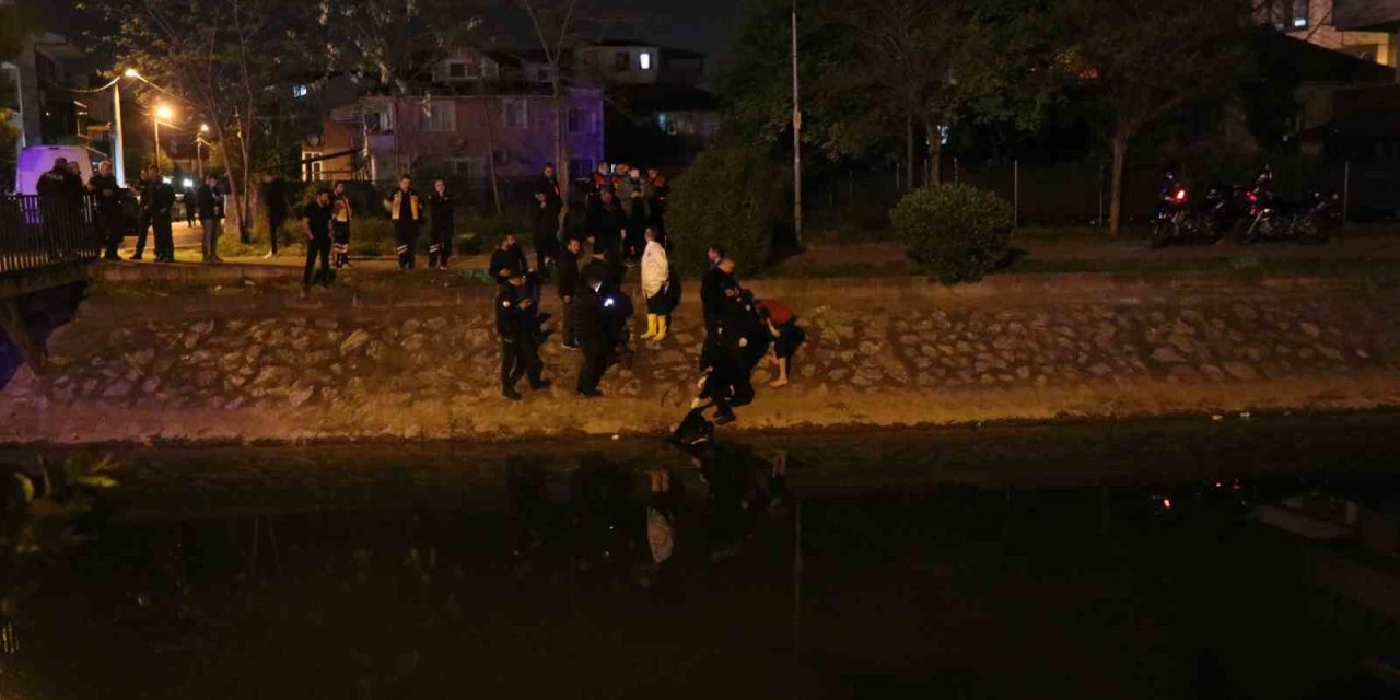 Sakarya’da Derede Erkek Cesedi Bulundu