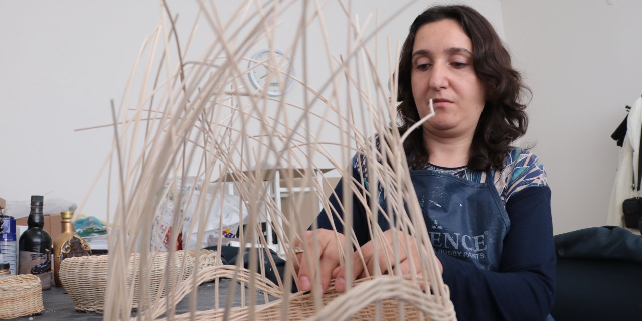 Meme Kanserini Yenen 2 Çocuk Annesine Ördüğü Sepetler Moral Oluyor