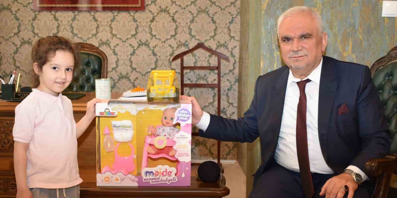 Miniklerden Anlamlı Ve Örnek Davranış