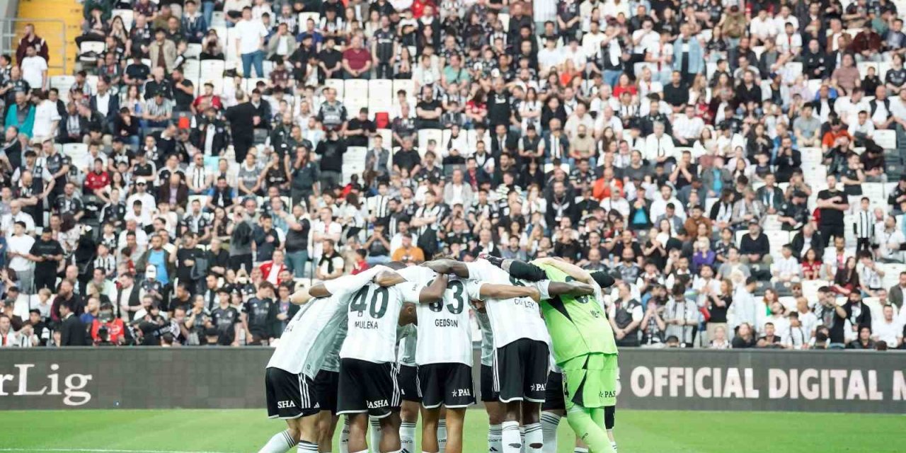 Trendyol Süper Lig: Beşiktaş: 0 - Samsunspor: 0 (Maç Devam Ediyor)
