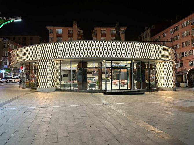 Rize’de Meydan Kafe 15 Gün İçinde Hizmete Girecek