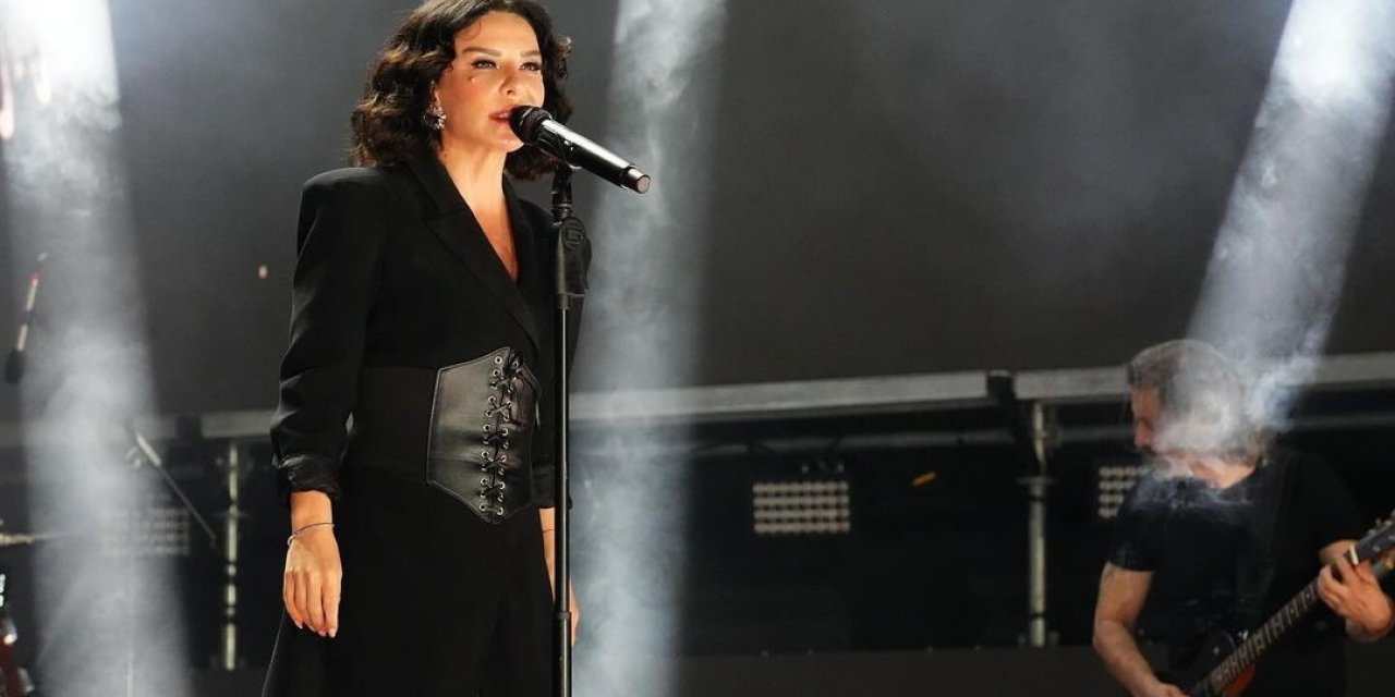 Adanalılar Fatma Turgut Konseri İle Coştu