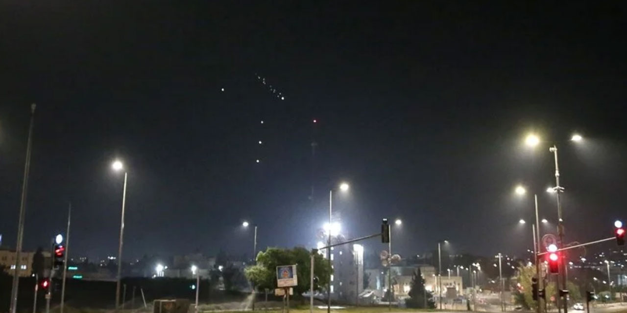 İran İsrail'e hava saldırısı başlattı