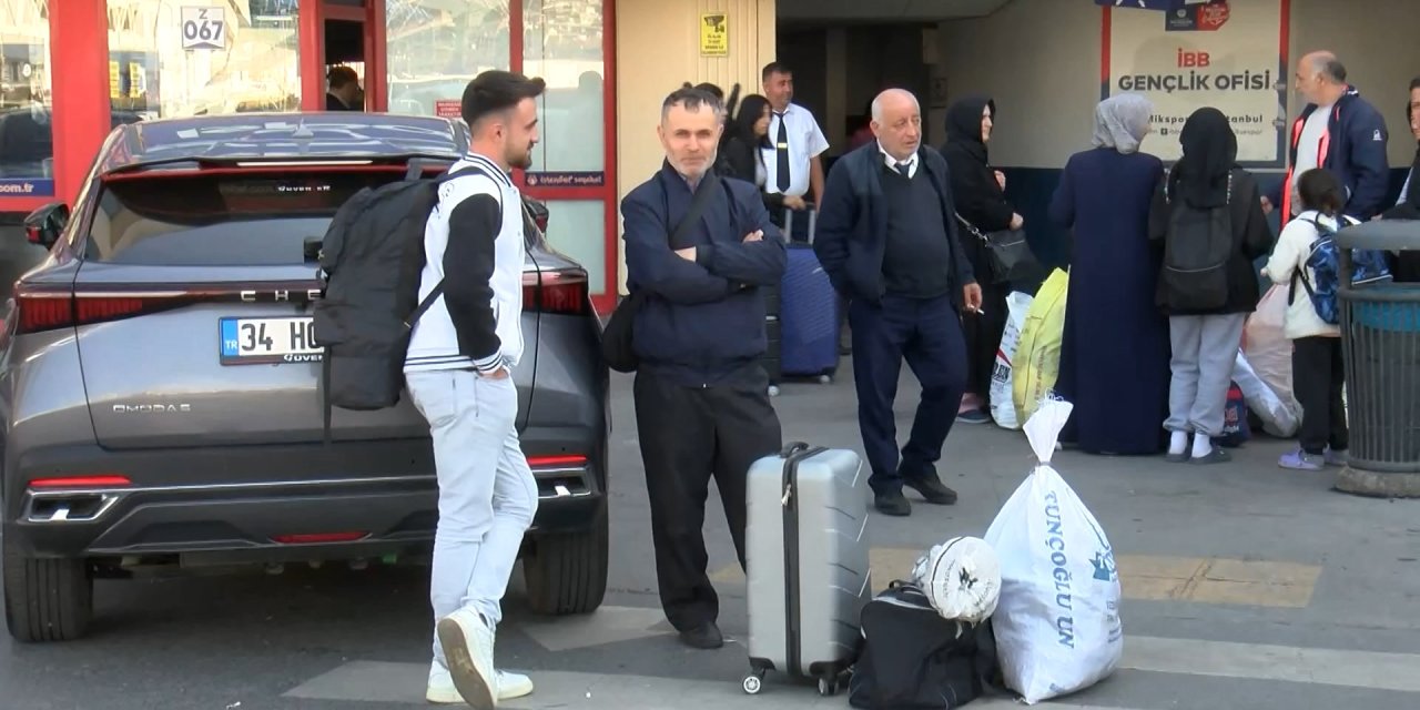 İstanbul - 15 Temmuz Demokrasi Otogarı'nda Yoğunluk-1