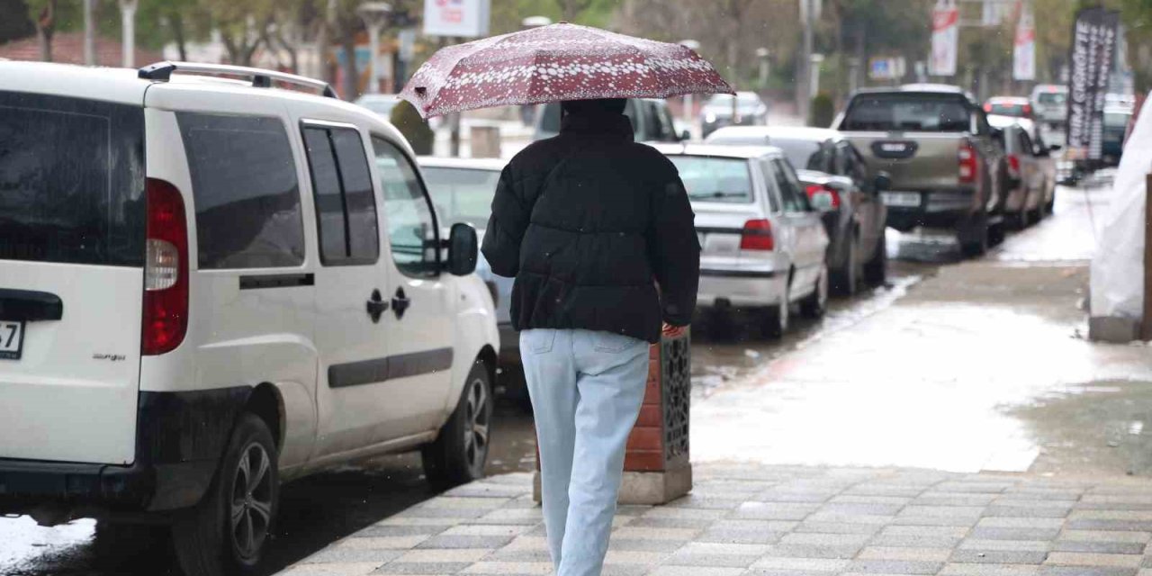 Elazığ’da Kısa Süreli Sağanak