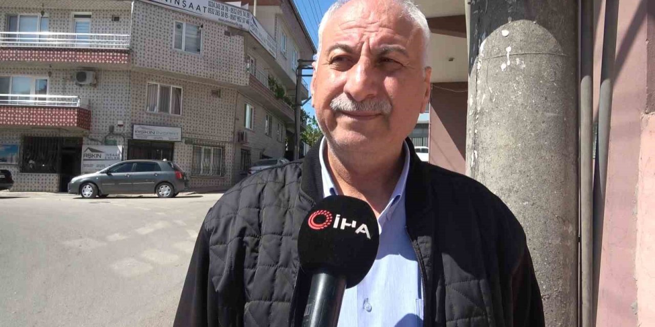 Otobüsün Su Borusu Bomba Gibi Patladı: O Anlar Kamerada