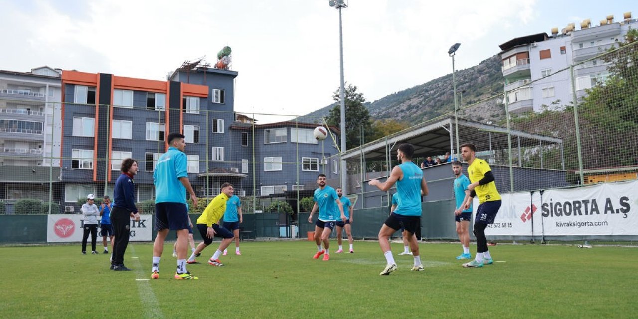 Alanyaspor, Galatasaray Maçı Hazırlıklarını Tamamladı