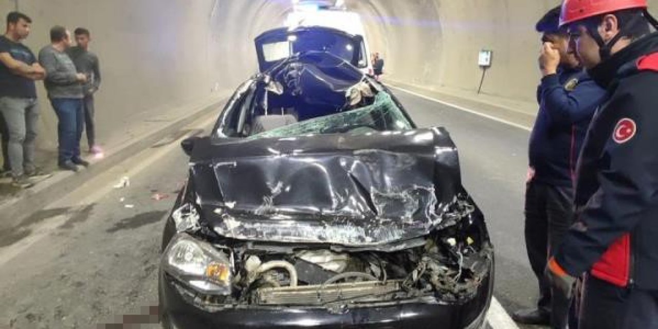 Göksun Tünellerinde Trafik Kazası: 1’i Ağır 4 Yaralı