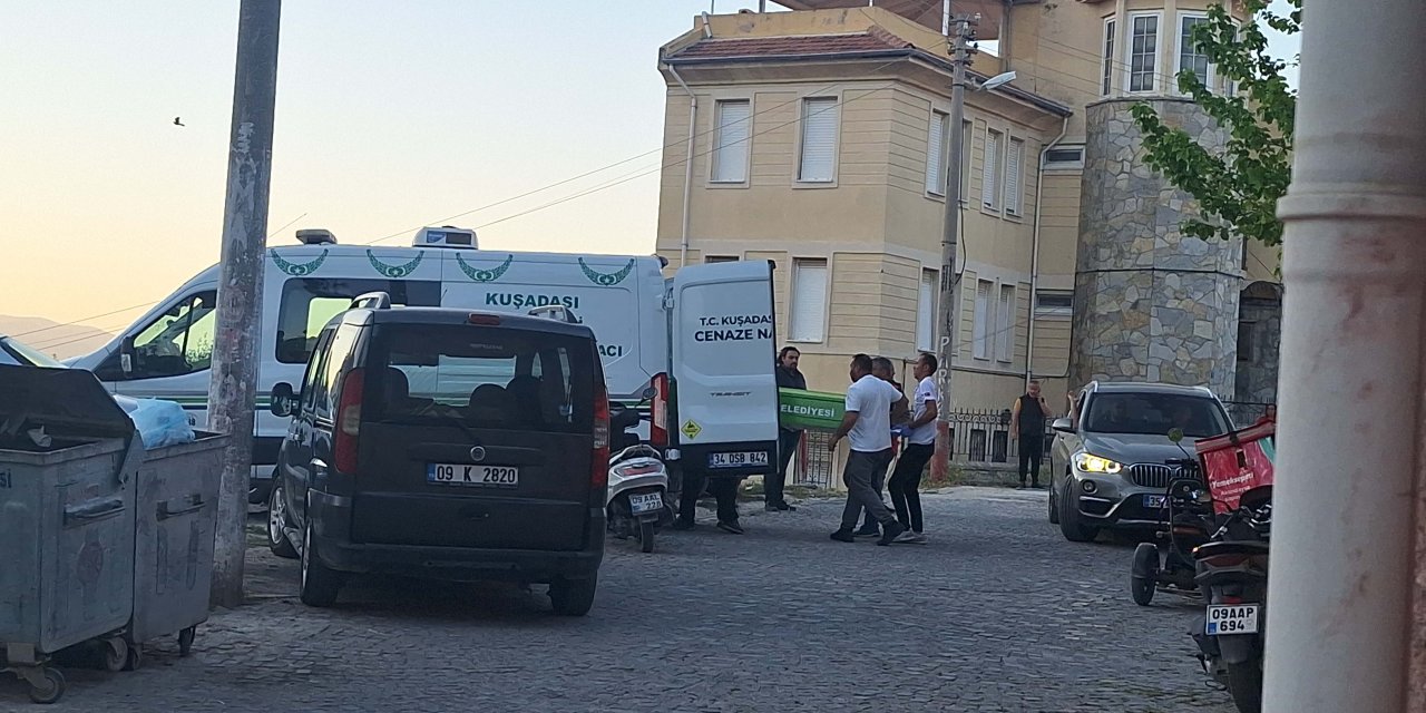 Kuşadası'nda Aynı Sokakta İki Ayrı Olayda 2 Kişi Öldü