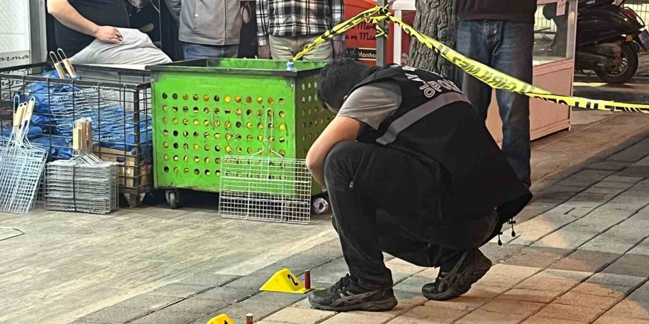 Kasap Dükkanına Pompalı Tüfekle Ateş Açtı : 1 Yaralı