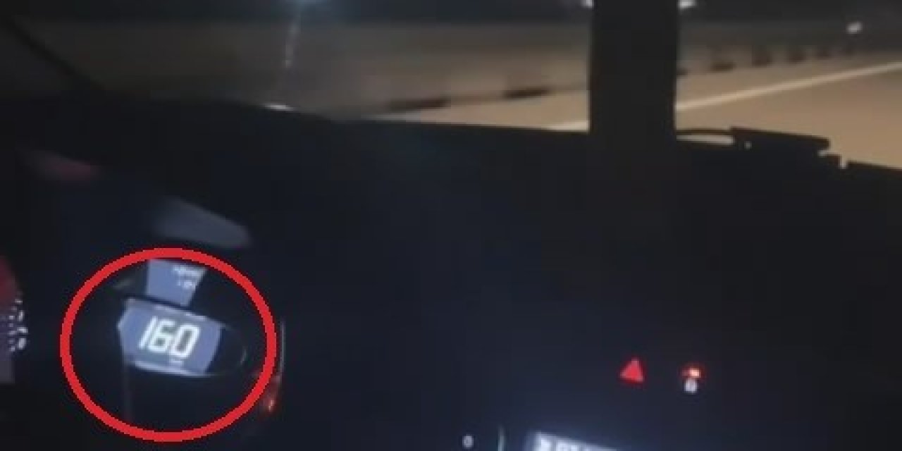 Otobanda Son Sürat Giden Otomobilin Karşısına Taksi Çıktı