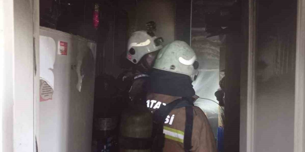 Dörtyol’da Yanan Evde Maddi Hasar Oluştu