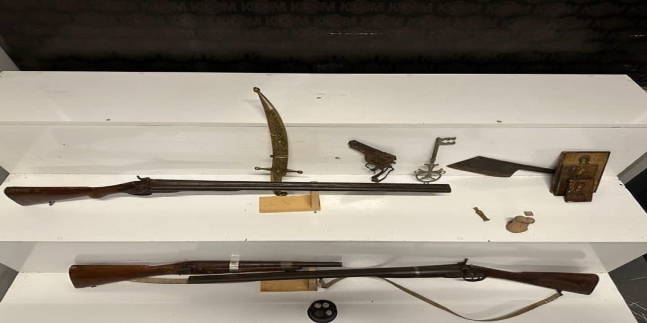 Kayseri’de Tarihi Eser Operasyonu: Haç Motifli Anahtar Ele Geçirildi