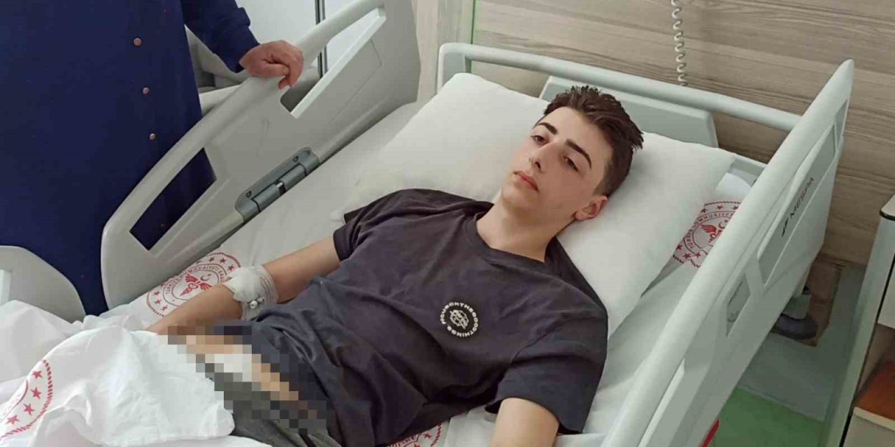 Önce Sigara İstediler Ardından Darp Edip Bıçakladılar