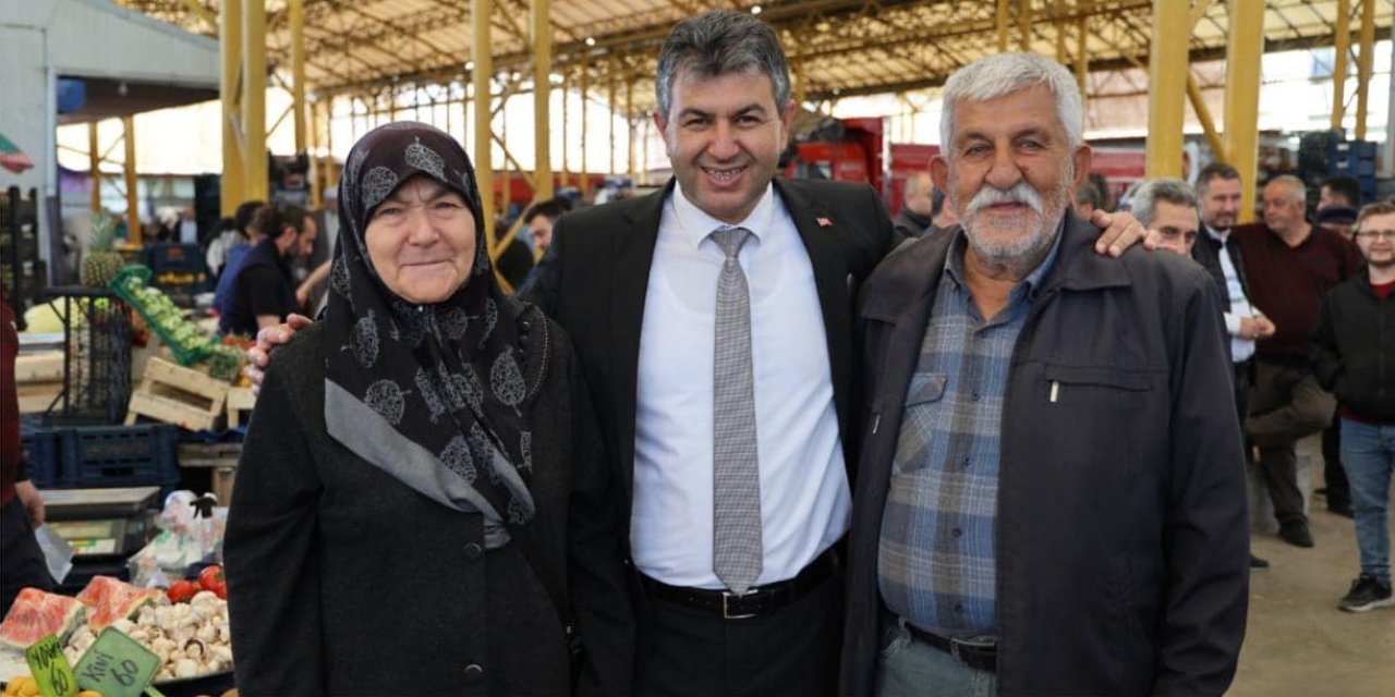Başkan Akel, Pazarcı Esnafı İle Bir Araya Geldi