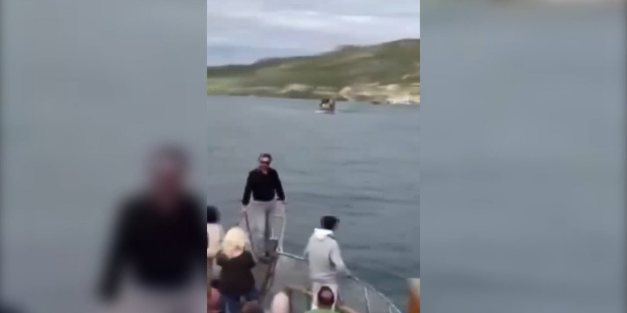 Halfeti'de Tur Tekneleri Çarpıştı; Kaza Anı Kamerada