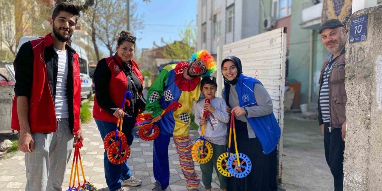 Elazığ Gençlik Merkezi, Çocukların Yüzünü Güldürdü