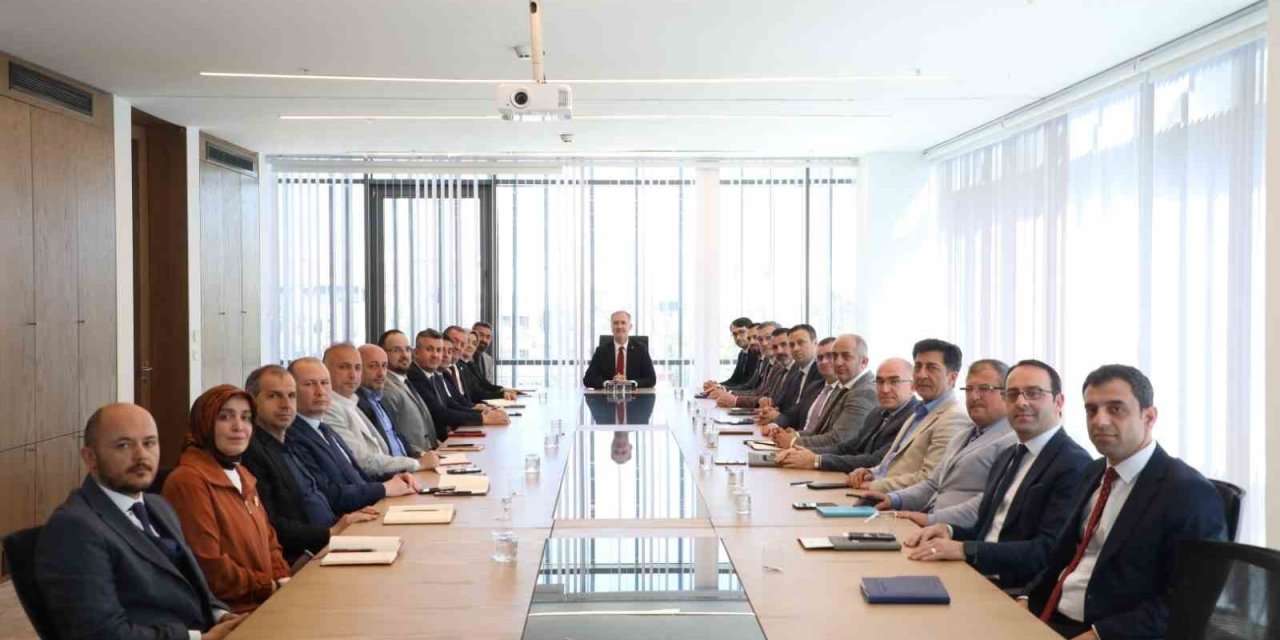 İnegöl Belediyesi’nde Başkan Yardımcılarının Görev Dağılımları Belli Oldu