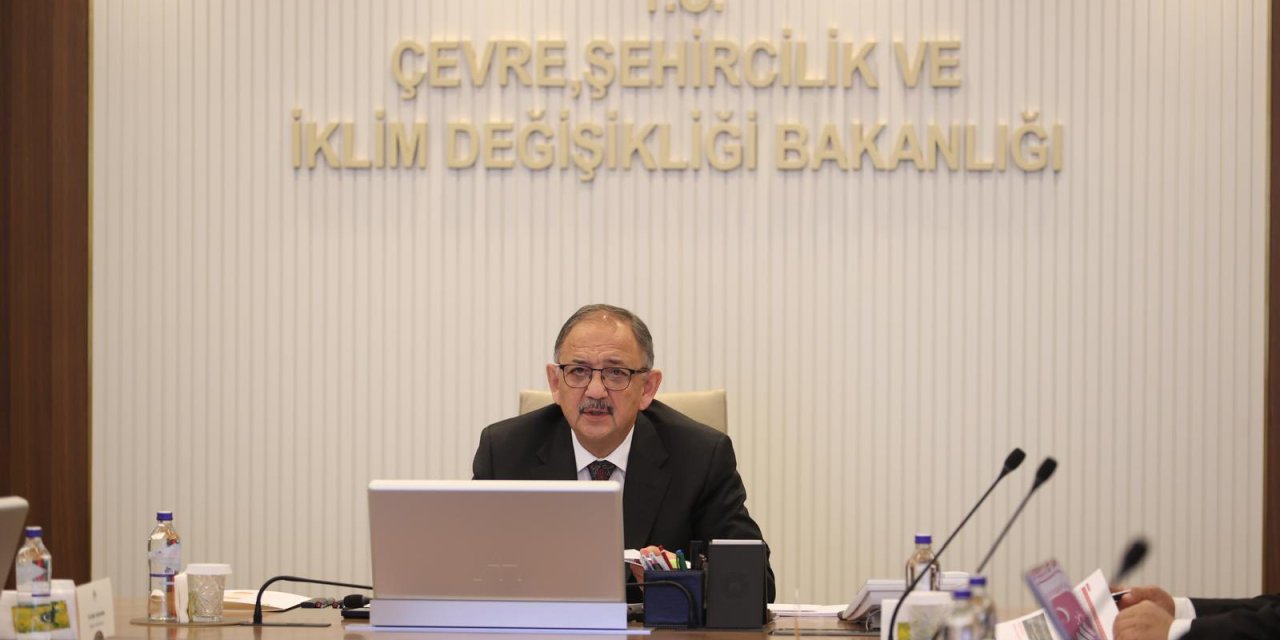 Bakan Özhaseki: Deprem Konutlarımızın Tamamını 2025'in Eylül Ayına Kadar Teslim Edeceğiz