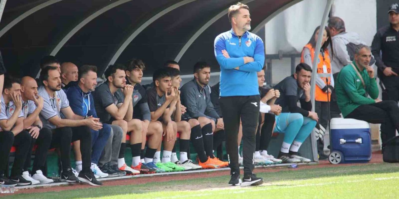 Teknik Direktör Yenihayat: “Maçın Tamamında Üstün Bir Oyun Sergiledik”