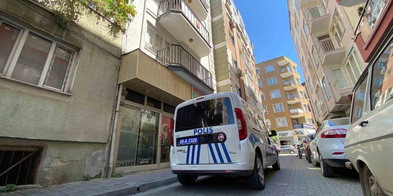 Oğlu Şüphesinde Haklı Çıktı, Evde Cansız Bedeni Bulundu