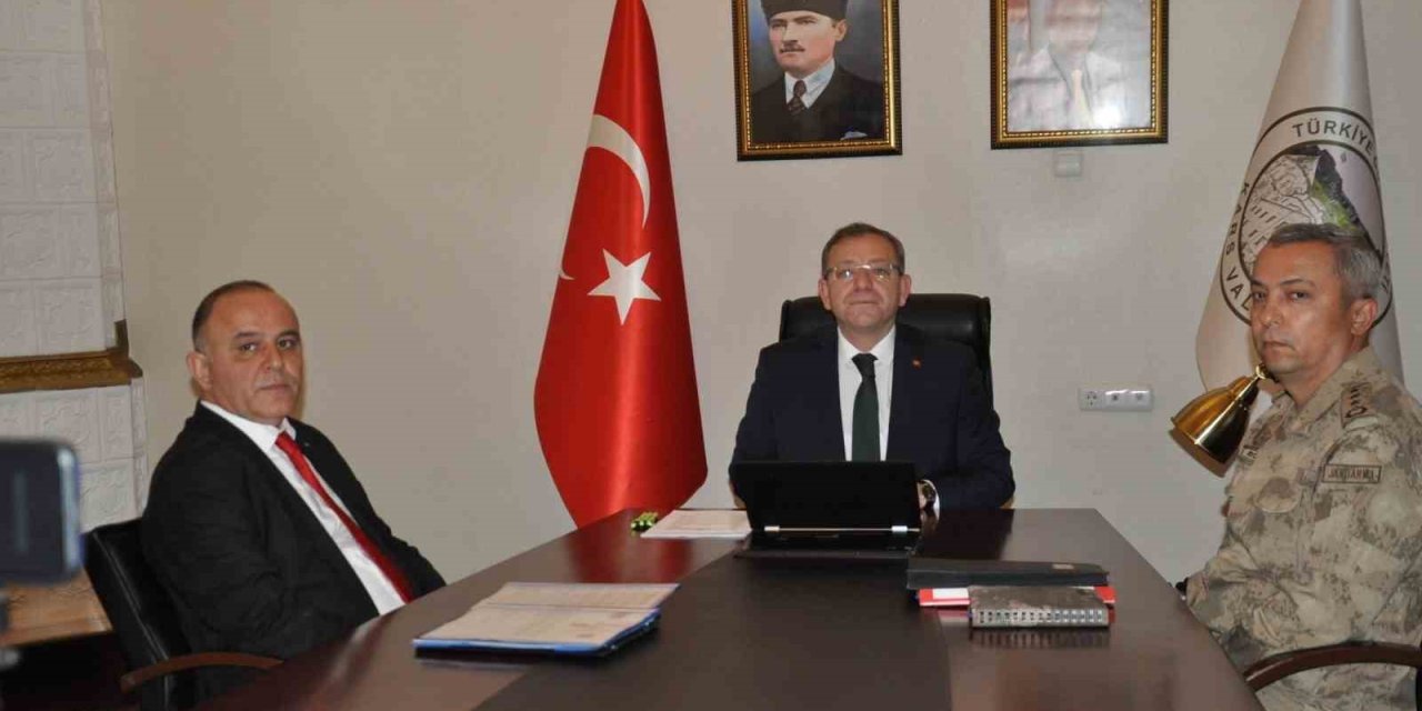 Kars’ta Asayiş Ve Güvenlik Toplantısı Yapıldı