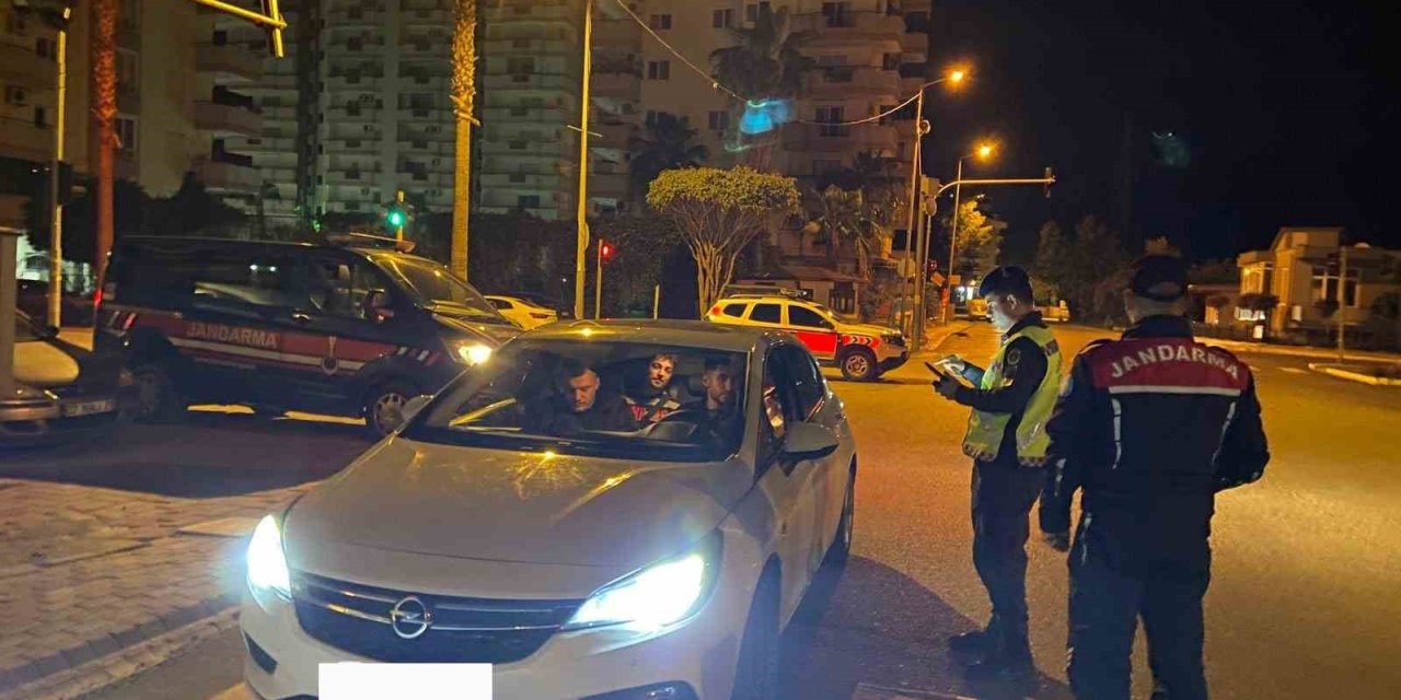 Alanya’da 5 Araç Trafikten Men Edildi