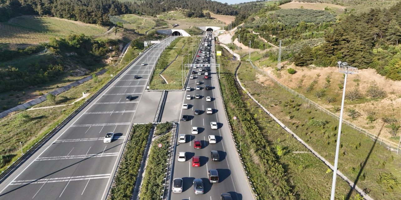 Bakan Uraloğlu: Bayramda Otoyolları 11,2 Milyon Araç Kullandı