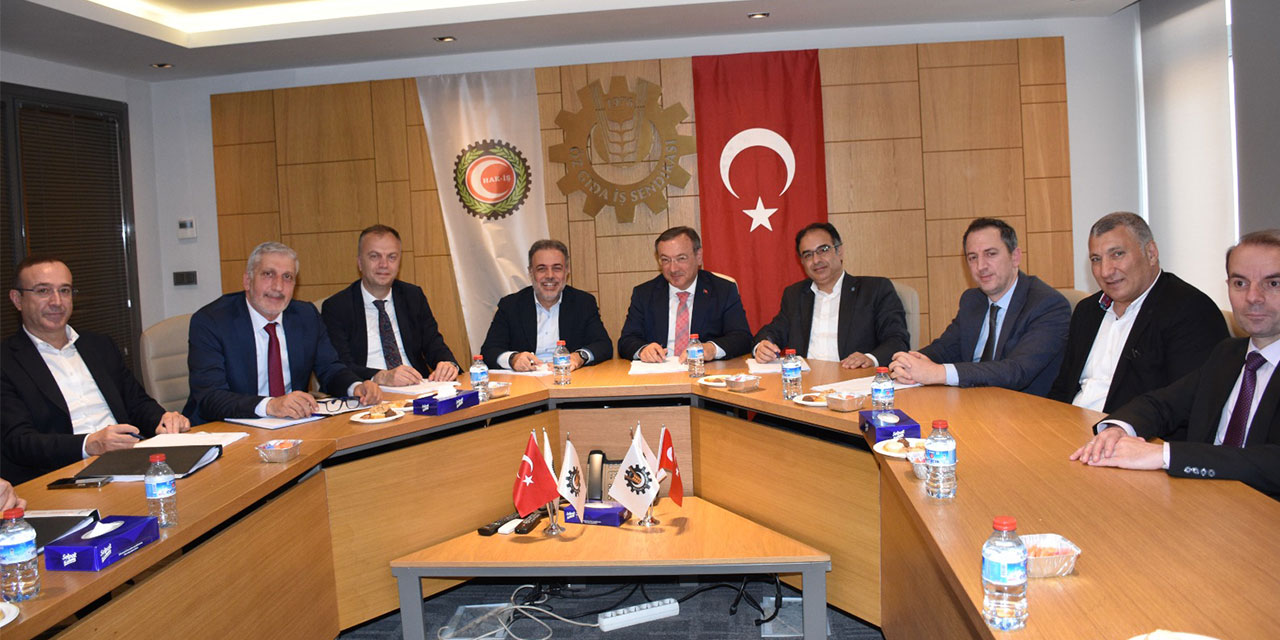 ÇAYKUR İşçisinin Toplu İş Sözleşmesi İmzalandı