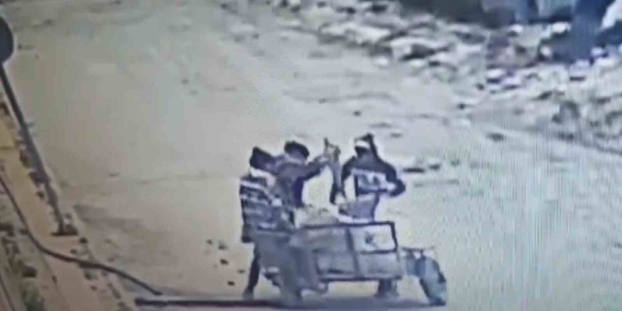 Motosikletli Mazgal Hırsızları Kamerada