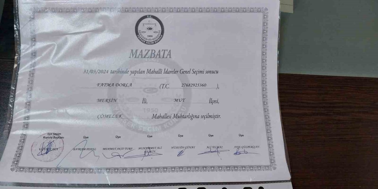 Mersin’in İlk Kadın Muhtarları Mazbatalarını Alıp Göreve Başladı