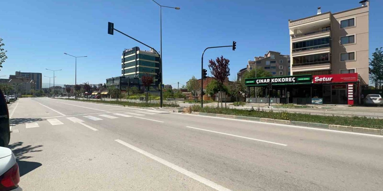 Atv İle Yayaya Çarptı, Kaçarken Yakalanıp Darp Edildi