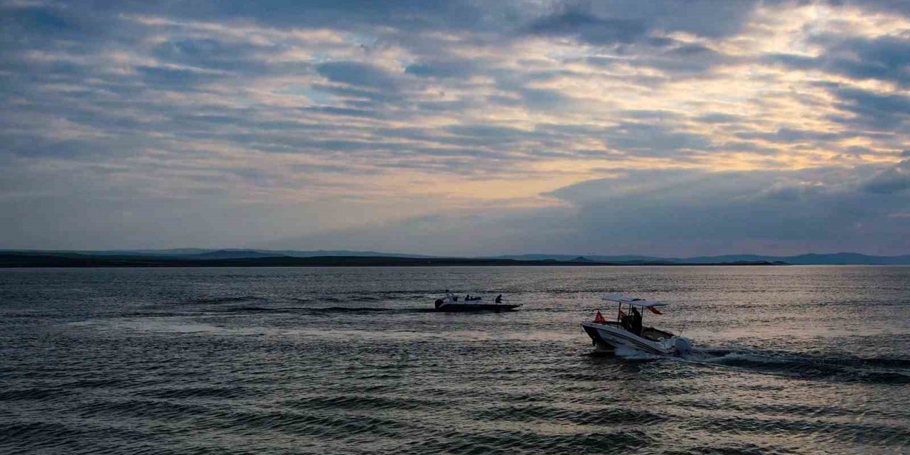 Kırşehir’de İlk: Sürat Motorları Şov Yaptı