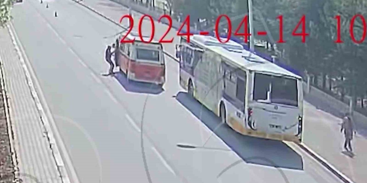 Trafik Polisinin Dikkati, Direksiyon Başında Fenalaşan Sürücünün Kaza Yapmasını Önledi