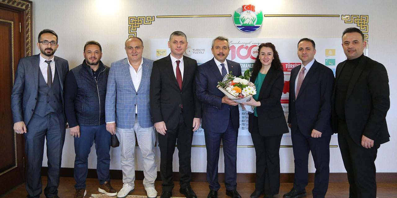 Rize Valisi Baydaş Turizm Haftası dolayısıyla turizm paydaşları ile bir araya geldi