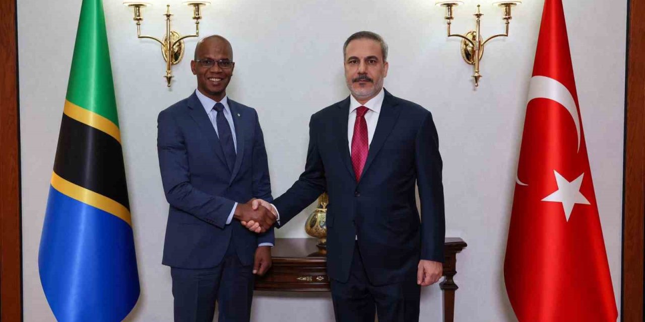 Bakan Fidan, Tanzanya Dışişleri Ve Doğu Afrikayla İşbirliği Bakanı Makamba İle Bir Araya Geldi