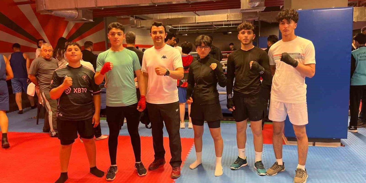 Diyarbakır’da Okullar Arası Boks İl Seçmeleri Düzenlendi