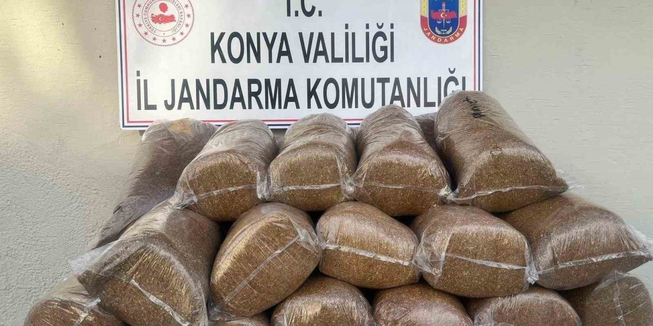 Otomobildeki 135 Kilo Kaçak Tütün Jandarmaya Yakalandı