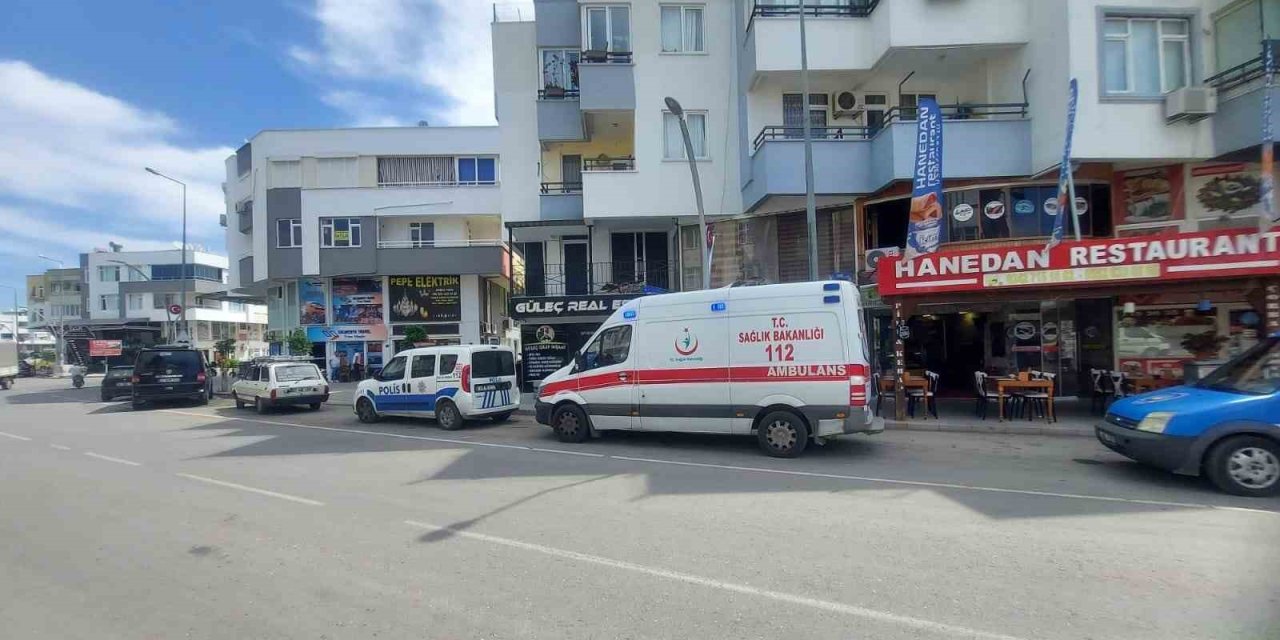 Evinde Ölü Bulundu