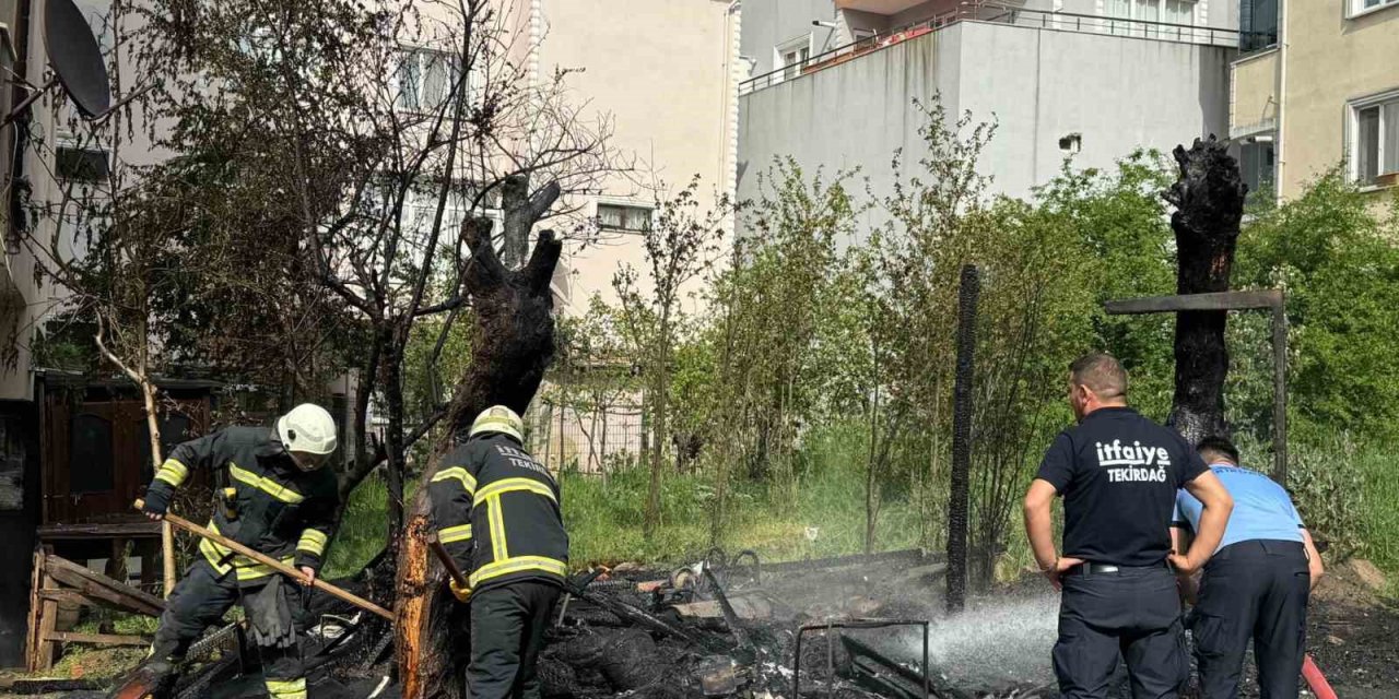 Depo Olarak Kullanılan Alan Küle Döndü