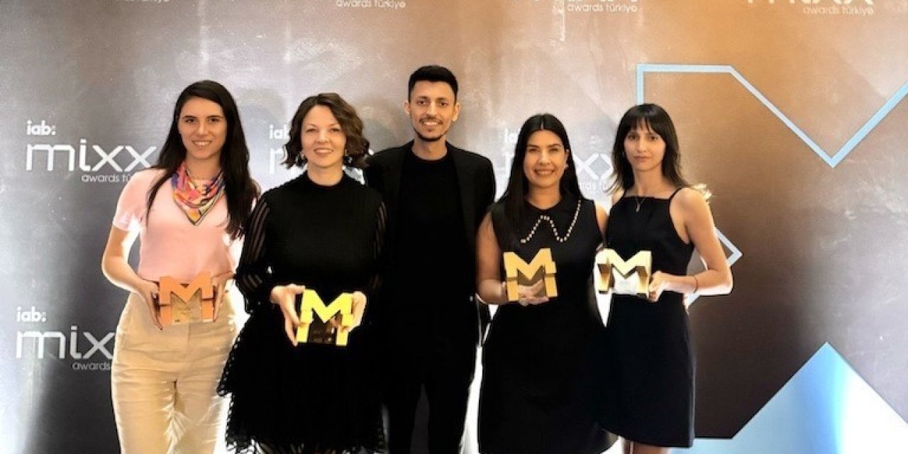 Teknosa’nın Atatürk Projesi ‘Yılın En İyisi’ Seçildi