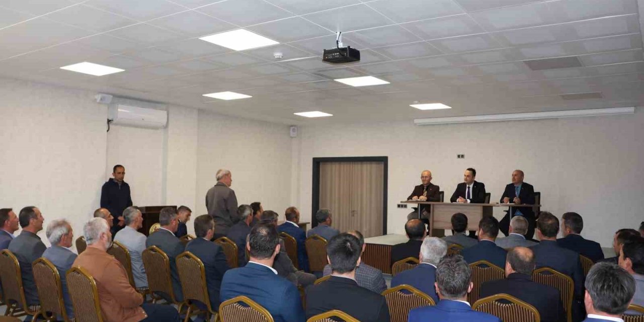 Aslanapa’da Köylere Hizmet Götürme Birliği Olağan Meclis Toplantısı