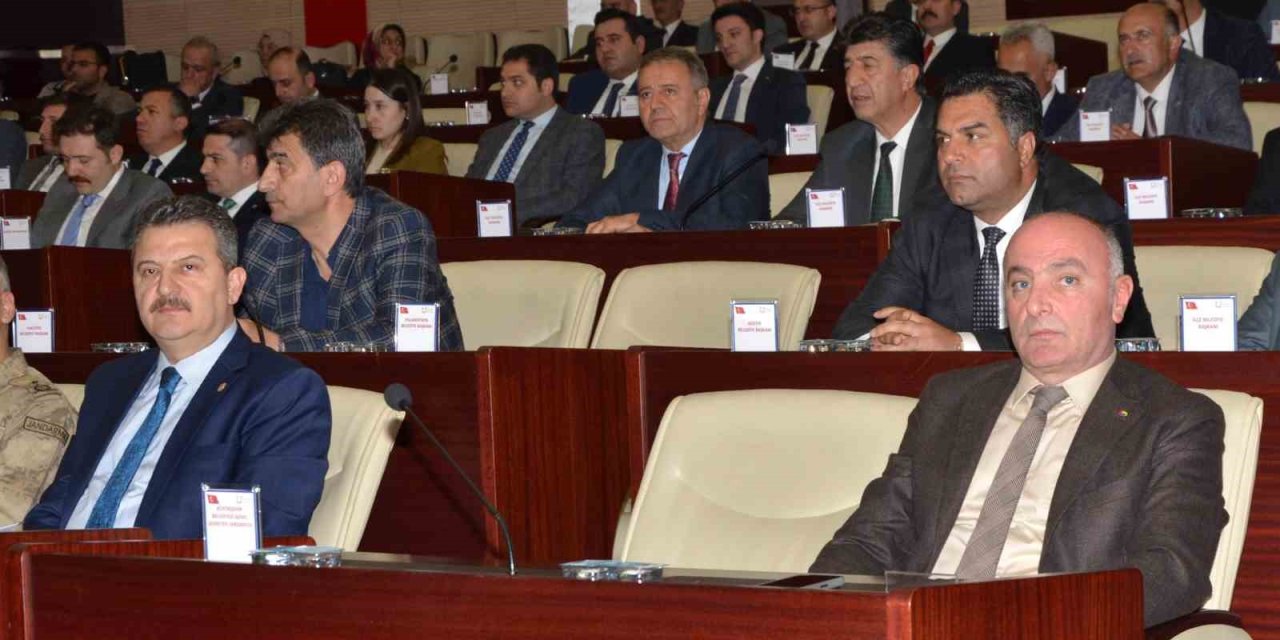 Özakalın, İş Dünyasının Gündemini İl Koordinasyon Kurulu’na Taşıdı